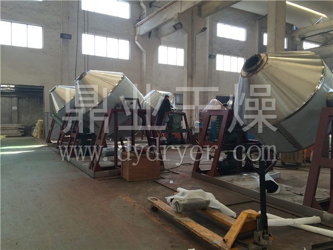 SZG系列双锥回转真空干燥机